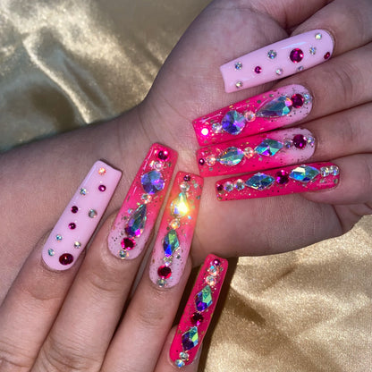 Pretty Villian Handmande sets